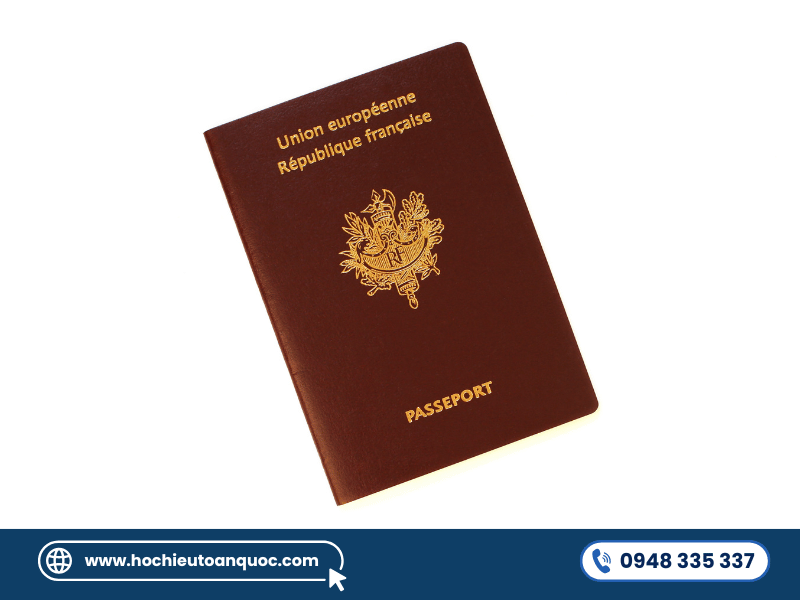Công dân Pháp được miễn visa đến hơn 190 quốc gia năm 2025